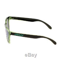 Oakley Plastic Frame Jade Iridium Lens Men's Sunglasses 00901355179013A8