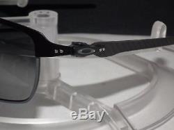 Oakley Polarized Tinfoil Carbon Fiber Sunglasses Oo6018-02 Satin /black Iridium