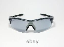 Oakley Radarlock Path Sunglasses OO9206-1138 Carbon Fiber COLOR With Slate Iridium