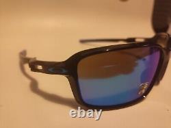 Oakley Siphon Matte Black With Prizm Sapphire Sunglasses New