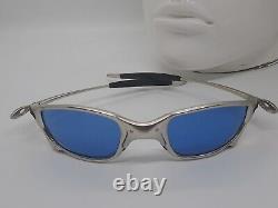 Oakley Slide Wraparound Sunglasses Sporty Silver Genuine Blue Lenses