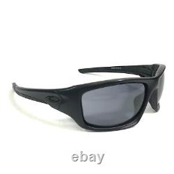 Oakley Sunglasses OO9236-16 VALVE Matte Black Square Frames with Blue Lenses