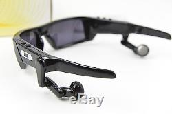 Oakley THUMP 2 Sunglasses 512 MB Polished Black Iridium Music Player withBox