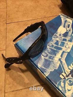 Oakley Thump 256 sunglasses Climbing Backpack Hat Vest Bundle (4 Items)