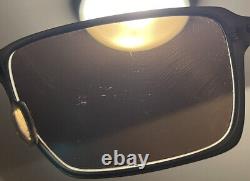 Oakley Tincan Carbon Sunglasses Red Iridium Polarized NEAR MINT