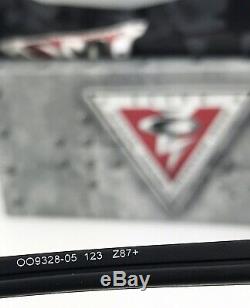 Oakley Tombstone Spoil Industrial OO9328-05 Matte Black Clear Lenses (LeZ87.1)