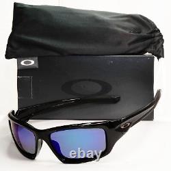 Oakley Valve Polarised Sunglasses Black Deep Blue Mirror Wrap OO 9236 12