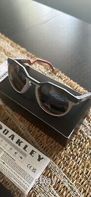Oakley sunglasses HSTN