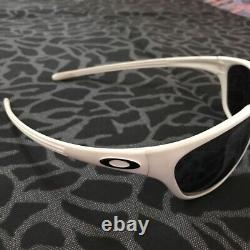 Rare Surfing Sunglasses Oakley Free shipping Good condition