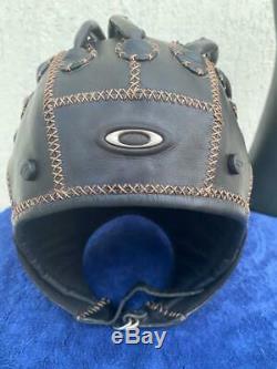 Vintage Mint Extremely Rare Beautiful Oakley Medusa L Leather Helmet